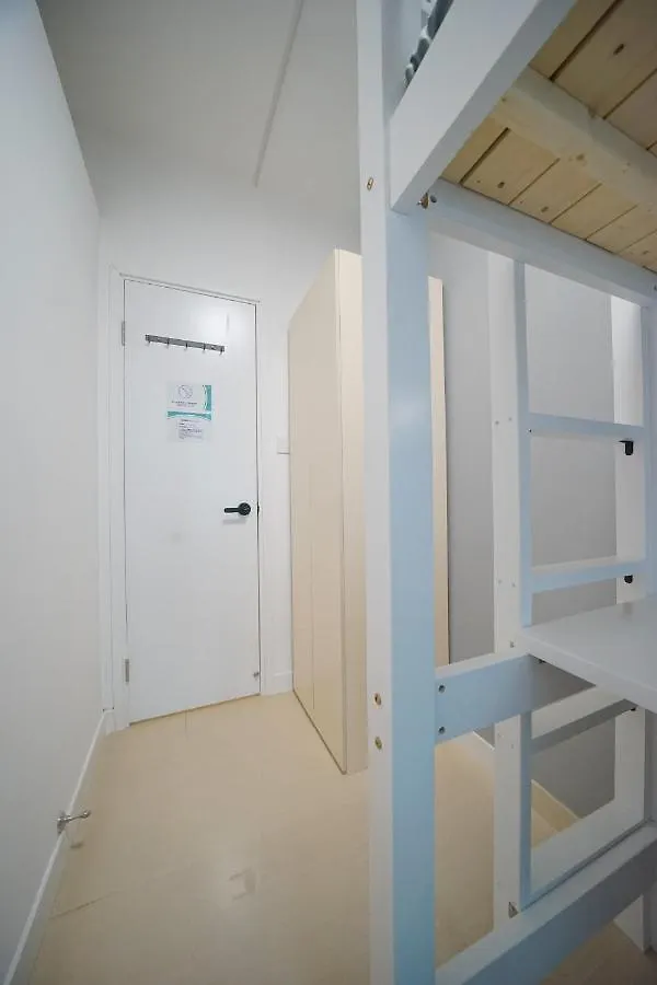 Student Accommodation - 290 Hennessy Road Hong Kong Hostel